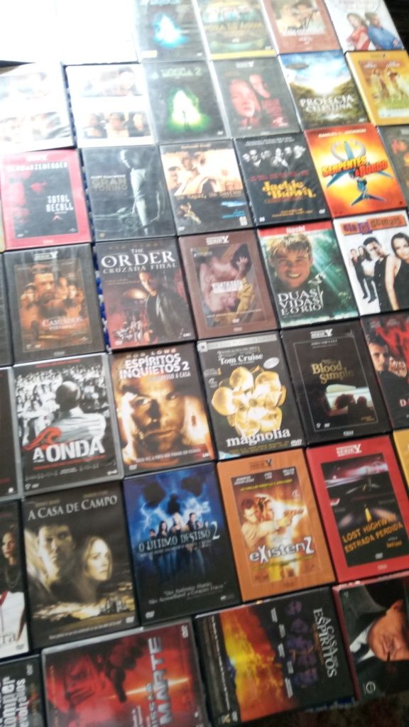 Vários titulos filmes originais DVD,cerca de 100