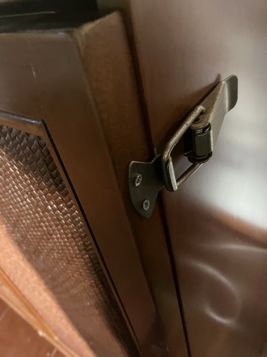 Movel em madeira vom cama de casal incluida