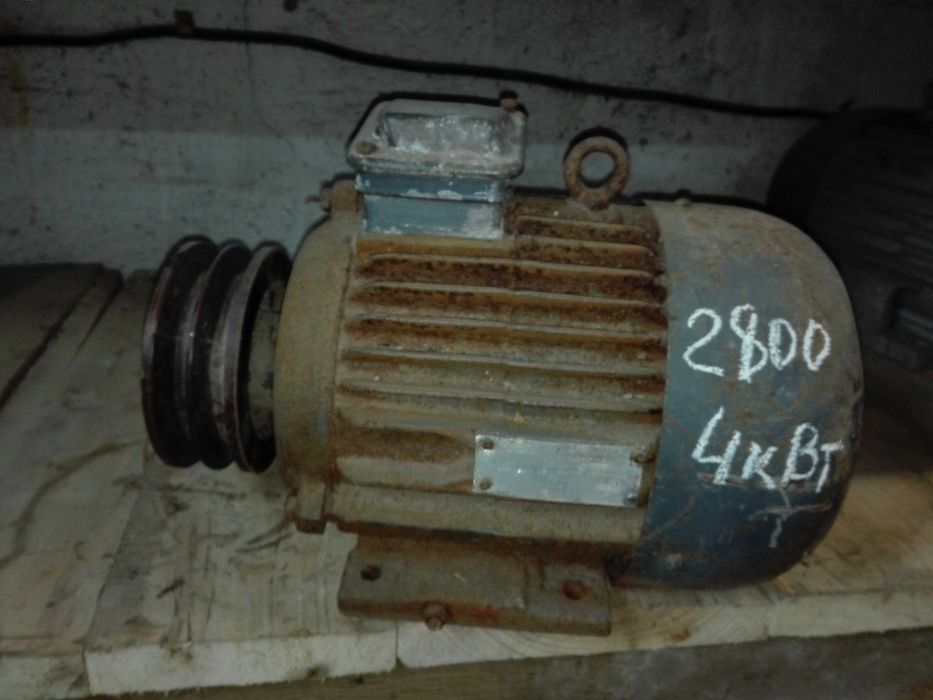 Электро двигатели 3хфазные до 4 Кват