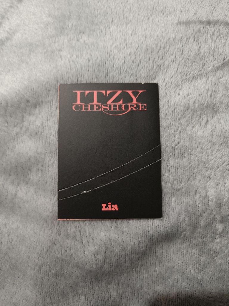 Karta Lia Itzy Hidden Message Card Cheshire Special Edition kpop