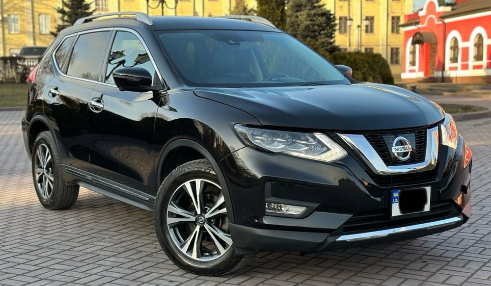 Продам Nissan Rogue SL AWD 2017 2.5 ГАЗ Maximal