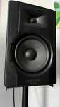 Monitory studyjne M-Audio BX8 D3 i stojaki