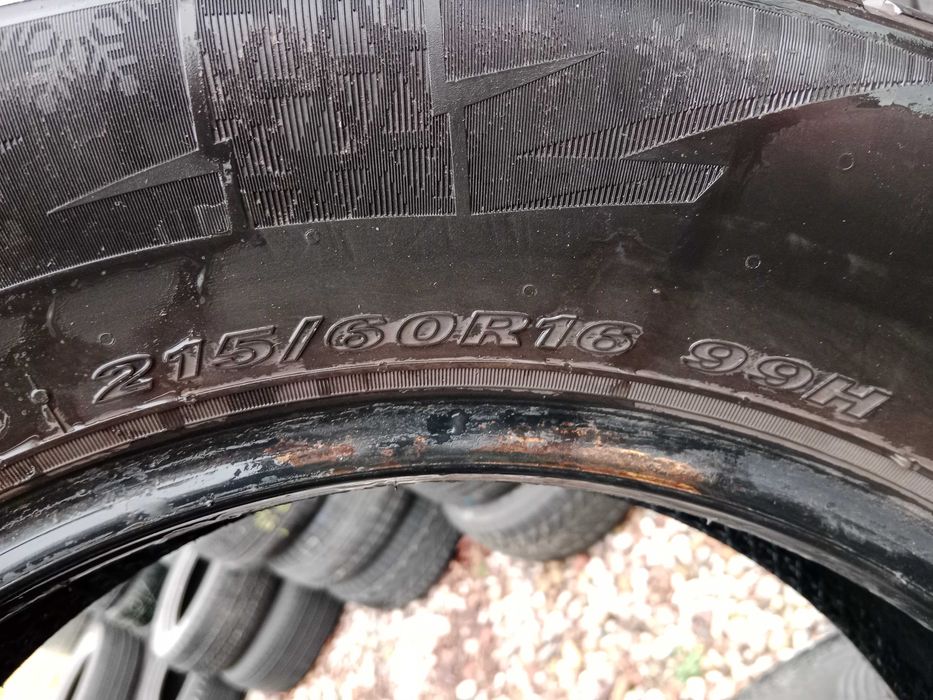 Opona używana zimowa 215/60R16 Nexen Winguard Snow'G3 WH21 1szt.
