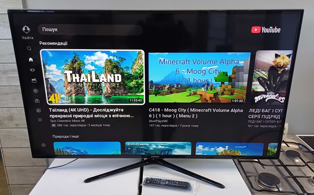 Телевизор 55 дюймов Самсунг Samsung UE-55F6470 3D Smart TV Wi-Fi