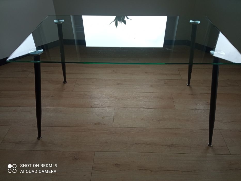 Szklany stół 140x80