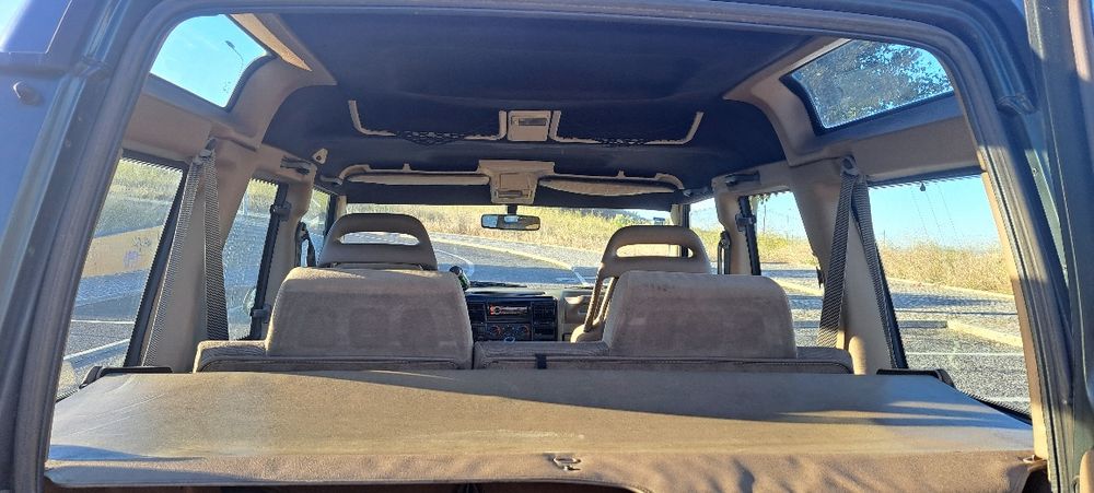 Land Rover 300TDI A/C 5 Lugares Aceita Retoma