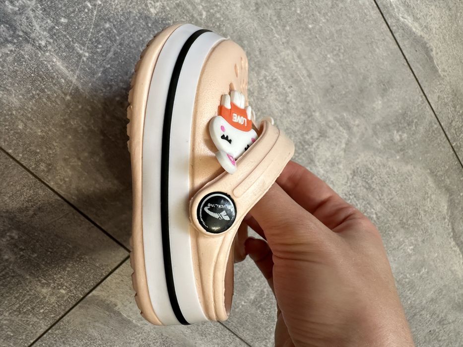 Тапочки на девочку