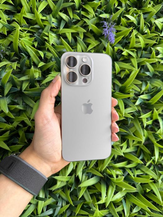Apple iPhone 15 Pro 128GB Titânio Natural - Loja Ovar