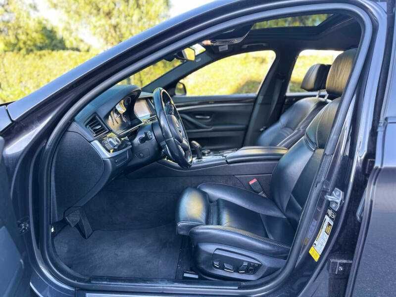 2015 BMW 5 Series 550i