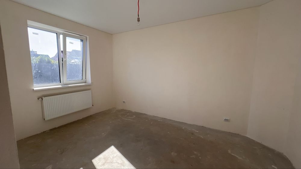 Будинок з чистовими роботами ближні Зарванці