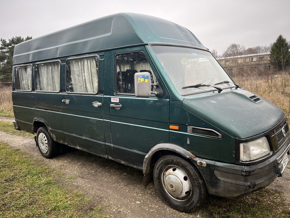 Продається пасажирський бус Iveco Daily 3510. 1997 .