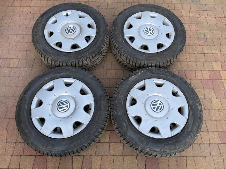 3638. Koła zimowe Superb III Passat B8 5x112 ET41 215/60/16 8mm 2021r