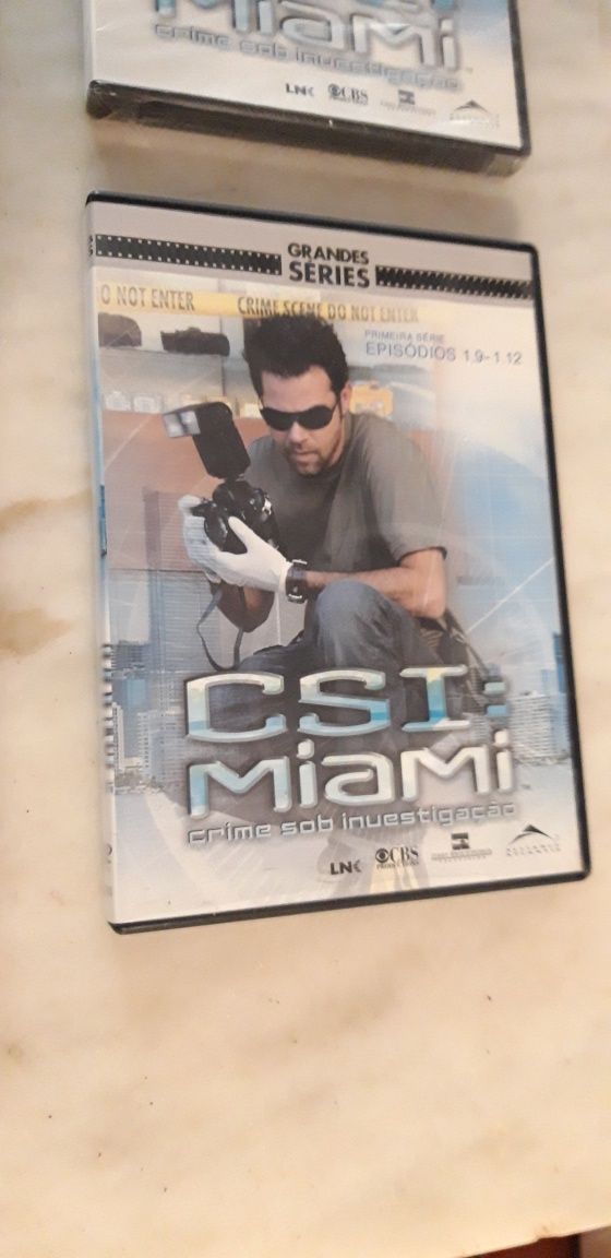 Conjunto de 4 Dvds CSI Diversos