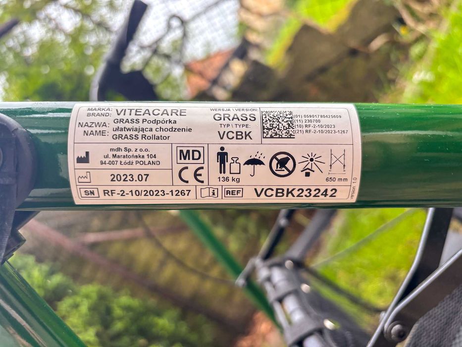 Chodzik rollator aluminiowy – balkonik rehabilitacyjny z siedziskiem