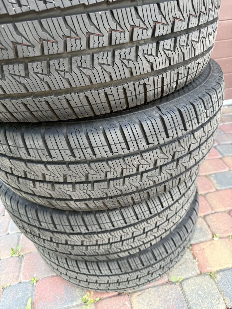 Opony Continental VanContact 4season 235/65 R 16 C, sprinter