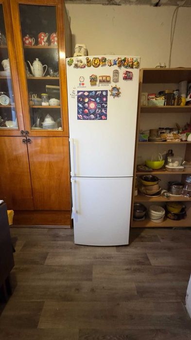 3 ком. квартира, Салтовка, 521 мрн. ул.Академика Павлова,м. Студетська