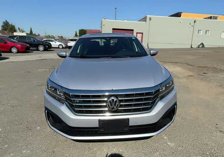 Volkswagen Passat 2021