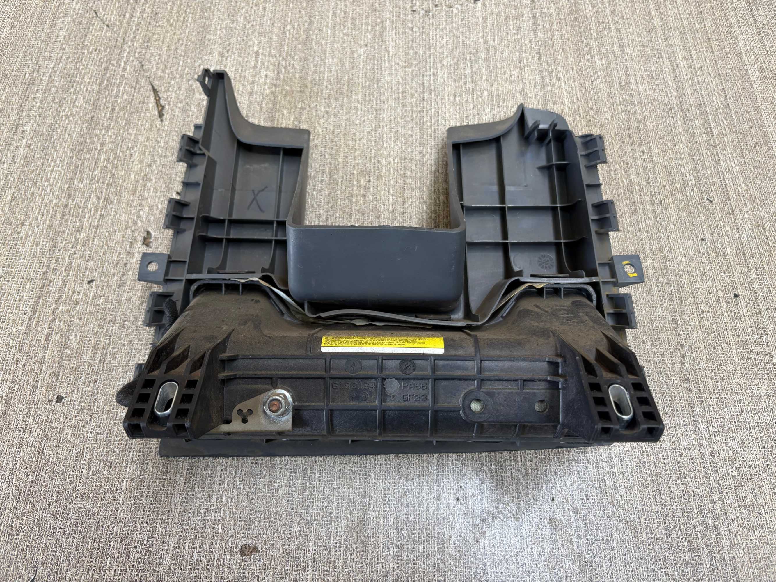 kolanówka ford ranger 2016rok ( szara )