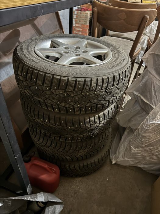 Диски r15 з зимовою резиною, 5*114,3