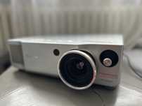 Продам проэктор panasonic  PT-AE900E