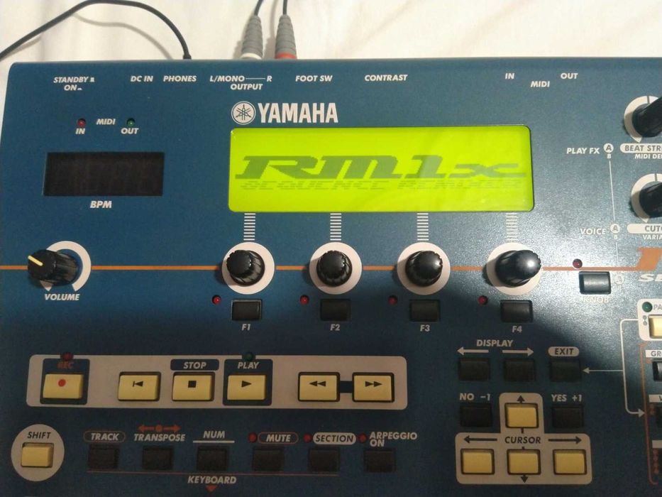 Groovebox yamaha rm1x, impecavel.