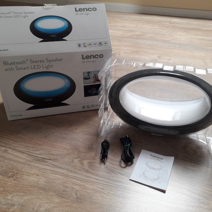 Głośnik przenośny Bluetooth LENCO BT-210