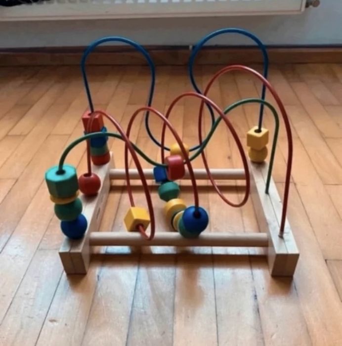 Słuchawki / drewniana zabawka edukacyjna