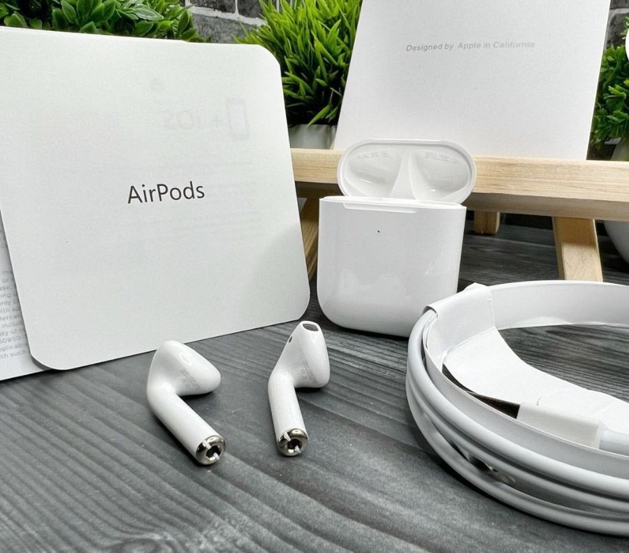 Airpods 2 1:1 Premium, картон ванночка, три серійники