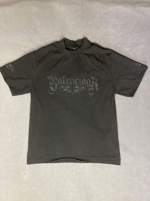 Футболка Balenciaga Medium Fit T-shirt Tacky Vintage Jersey