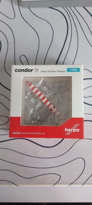 Airbus a320neo condor herpa 1:500