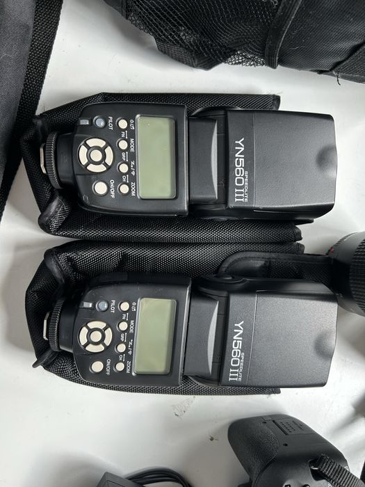 Aparat Canon 750D + obiektyw 75-300 mm + dodatki