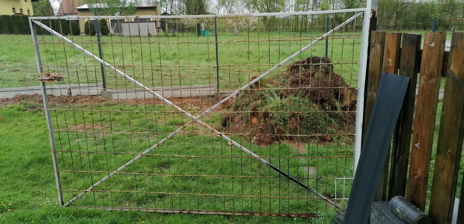 Brama jednoskrzydłowa spawana z drutu 6