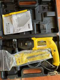 Martelo Ligeiro Combi DEWALT 710W 3 Modos 22mm