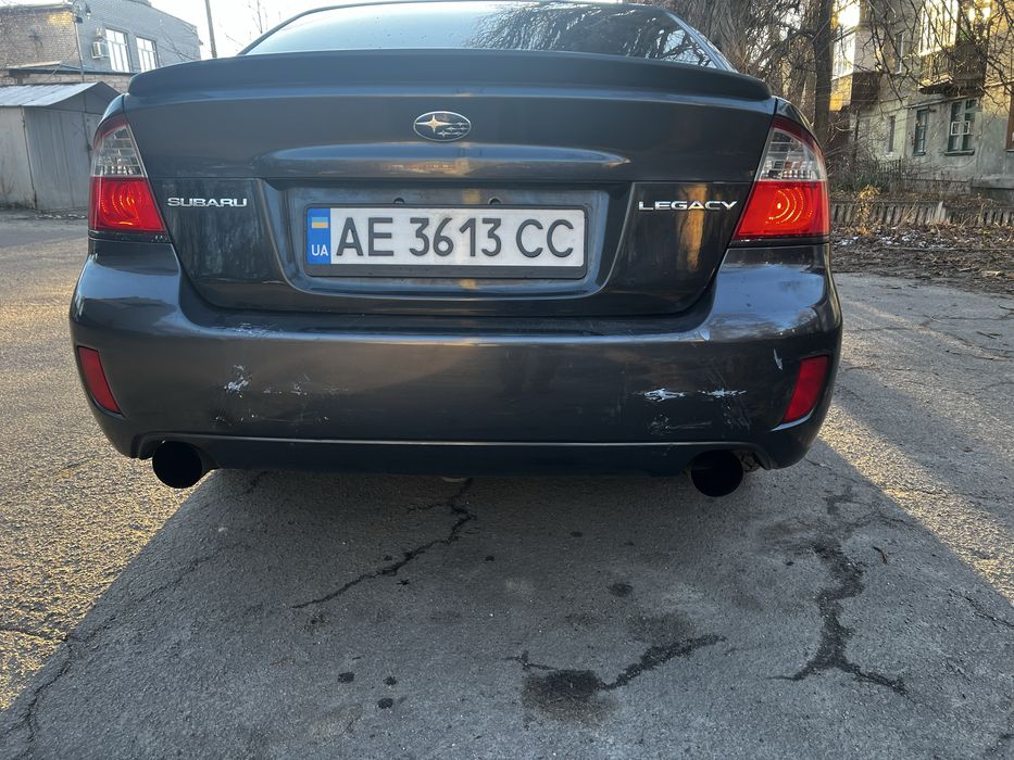 Субару легаси2008