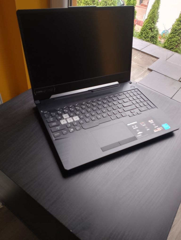 ASUS TUF F15 -I. Idealny do pracy , nauki i gier