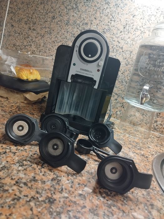 Máquina de café dimobilli d6