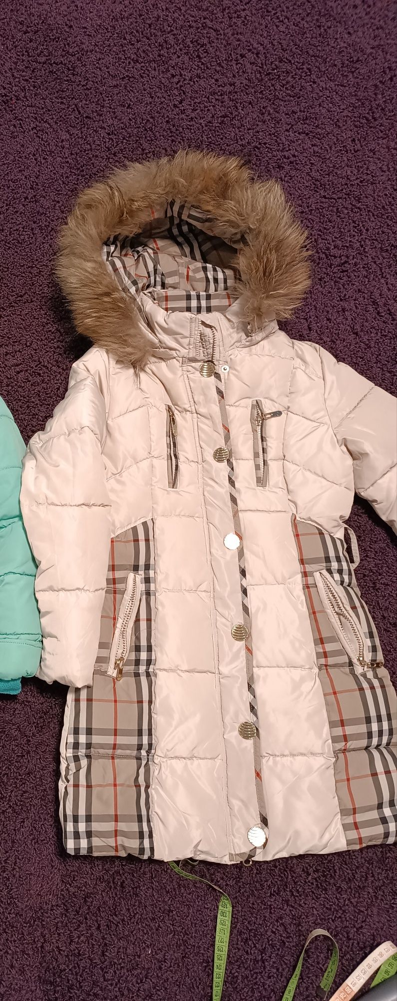 Теплое зимнее пальто с поясом,удлиненная куртка на рост 140см,7-10лет