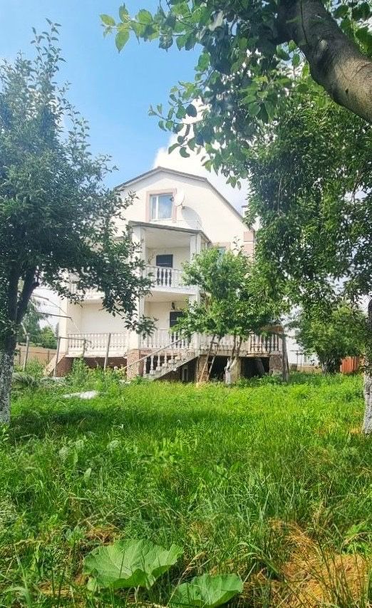 Окремий  Будинок м.Рівне
