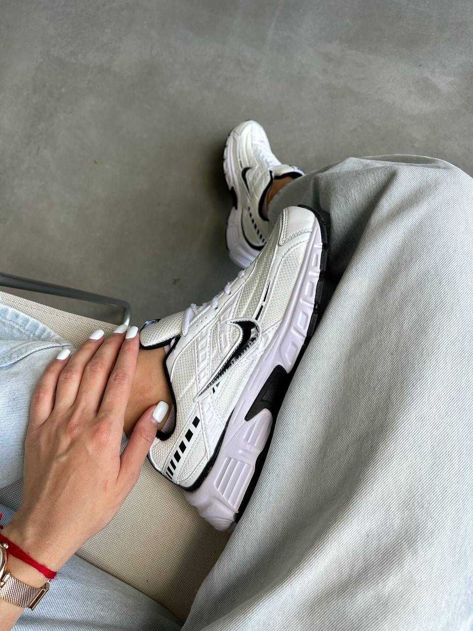 Кросівки Nike Intiator Classic White/Black premium