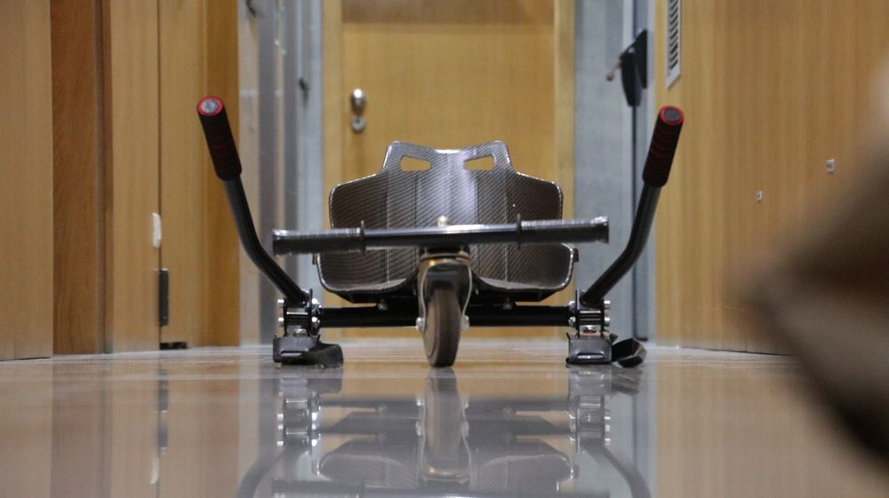 Carrinho/ Kart para hoverboard