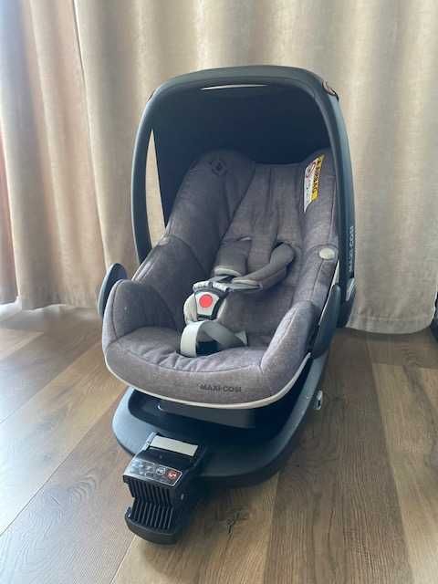 Fotelik Maxi Cosi Pebble Pro + Baza Family Fix One