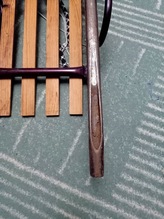 Сани металеві з дерев’яним сидінням (є дефект)