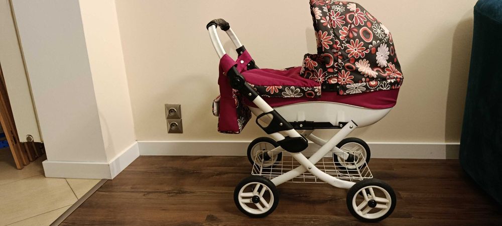 Wózek dla lalek piękny