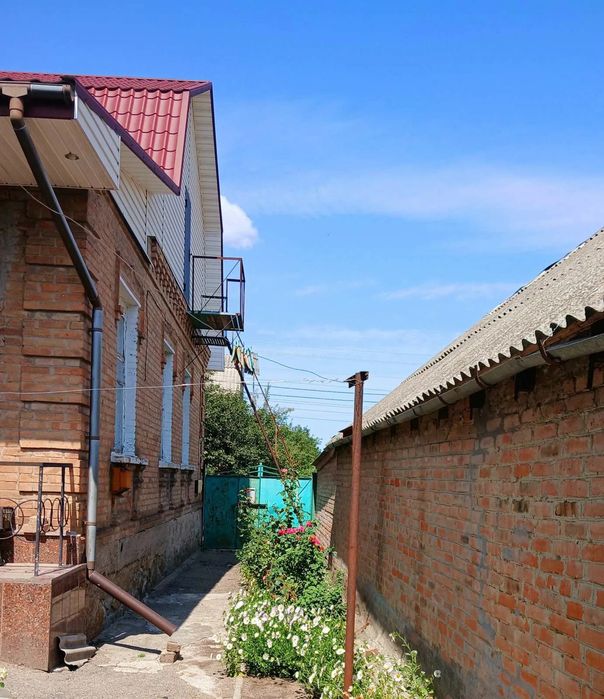Продам частину будинку за Міськсадом.