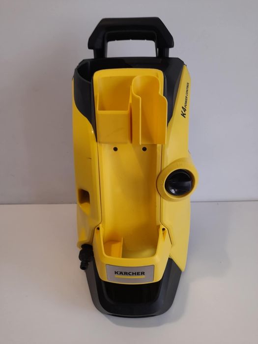 Karcher K4 Power Cntrol 
Stan bardzo dobry 100% sprawna 
Sprzedaję to