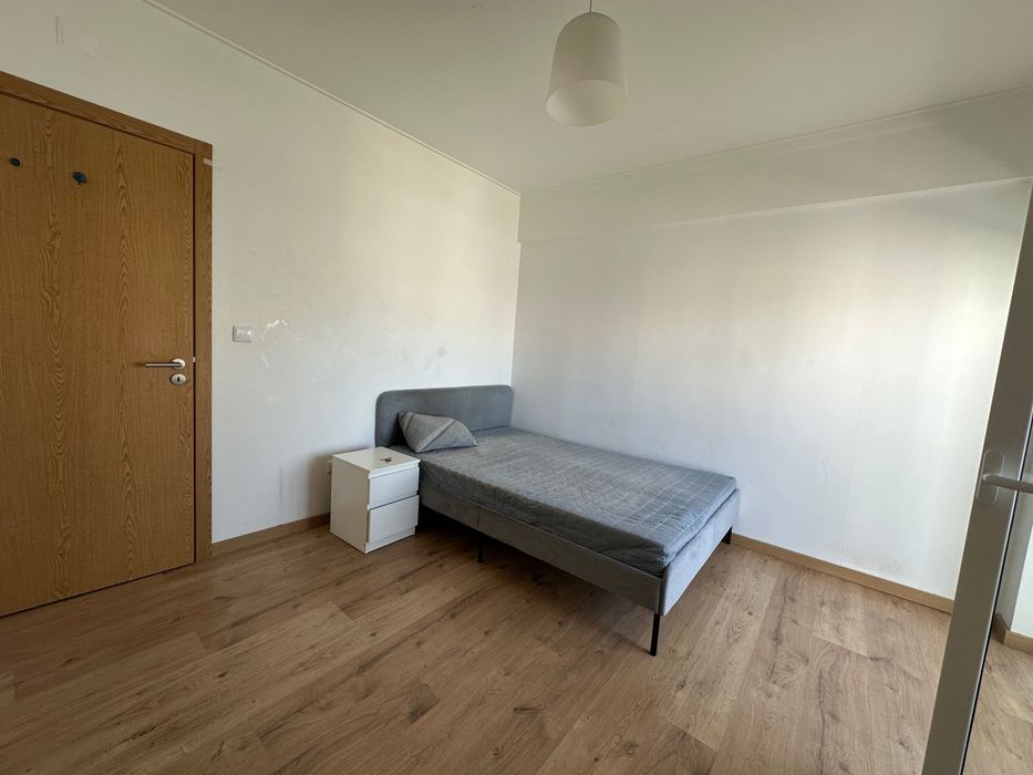 Quarto casal Odivelas