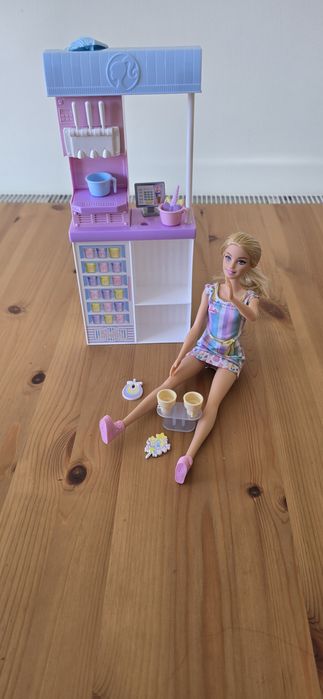 Lalka Barbie - zestaw lodziarnia