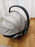 Fotelik samochodowy Cybex Plus adaptery