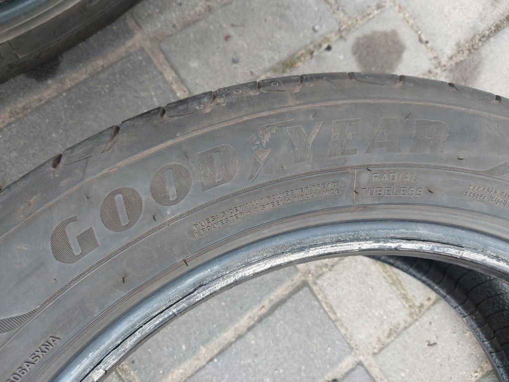 Goodyear EfficientGrip Performance 2 225/50R17 94 W
