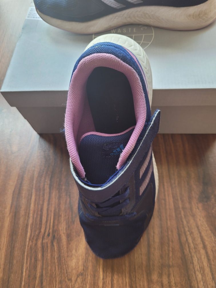 Adidasy, buty sportowe, rozmiar 34